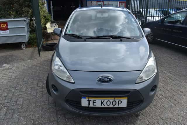 Ford Ka (2010) thumbnail 4