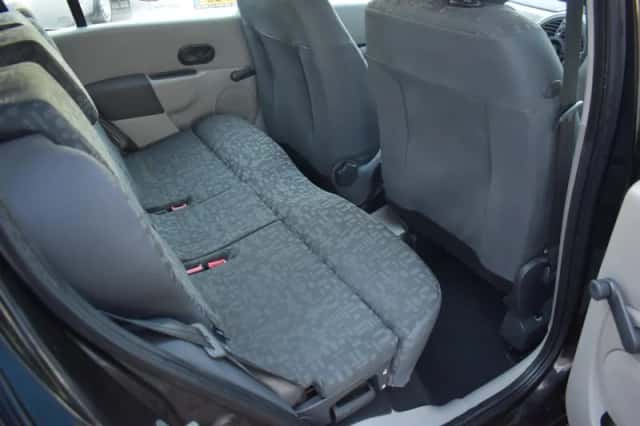 Renault Modus (2004) thumbnail 5