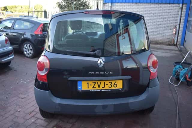 Renault Modus (2004) thumbnail 6