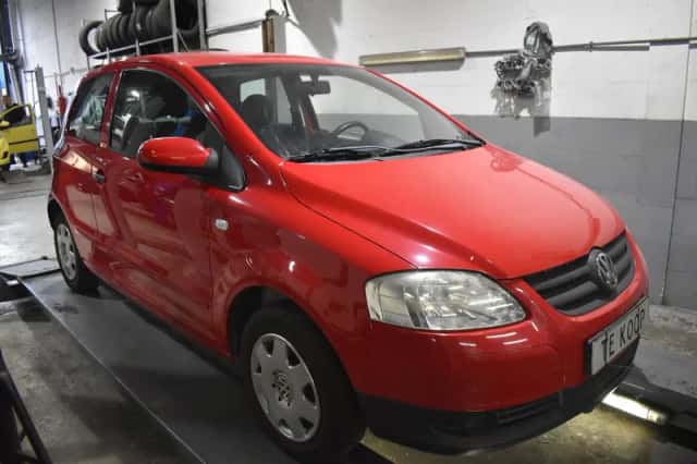 Volkswagen Fox (2009) thumbnail 1