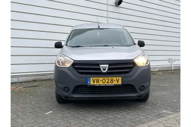 Dacia Dokker (2015) thumbnail 5