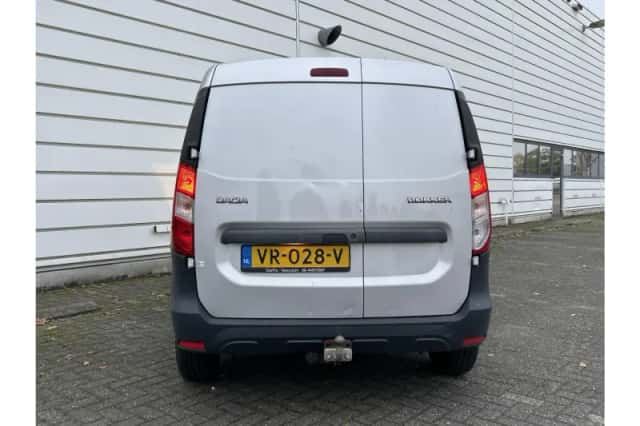 Dacia Dokker (2015) thumbnail 6