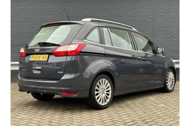 Ford Grand C-Max (2013) thumbnail 2