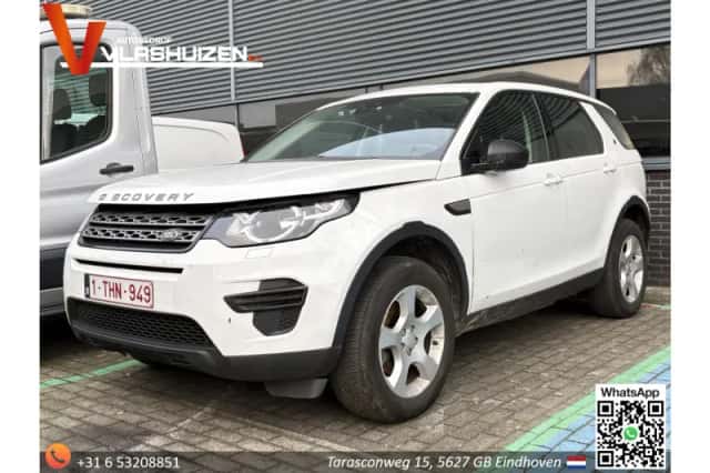 Land Rover Discovery Sport (2017) thumbnail 1
