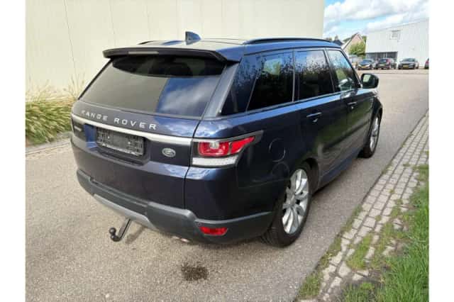 Land Rover Range Rover Sport (2017) thumbnail 5