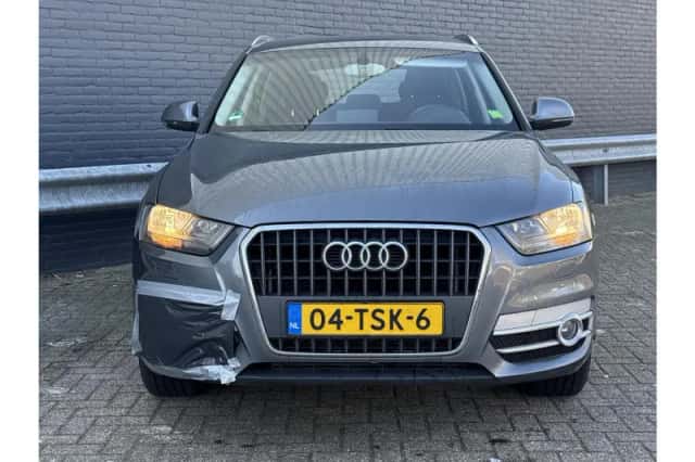 Audi Q3 (2012) thumbnail 5