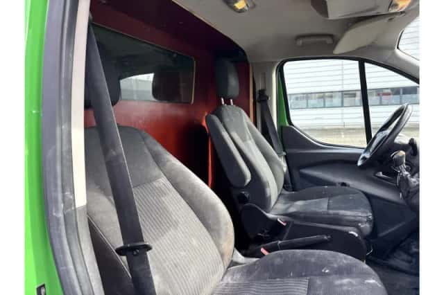 Ford Transit Custom (2015) thumbnail 4