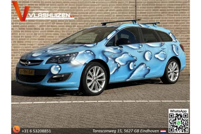 Opel Astra (2014) thumbnail 1