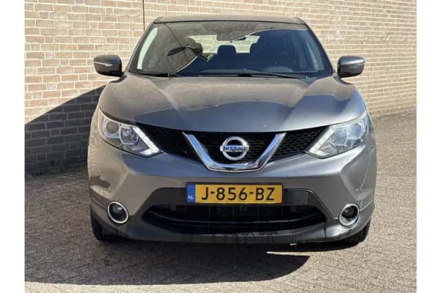 Nissan Qashqai (2016) thumbnail 6
