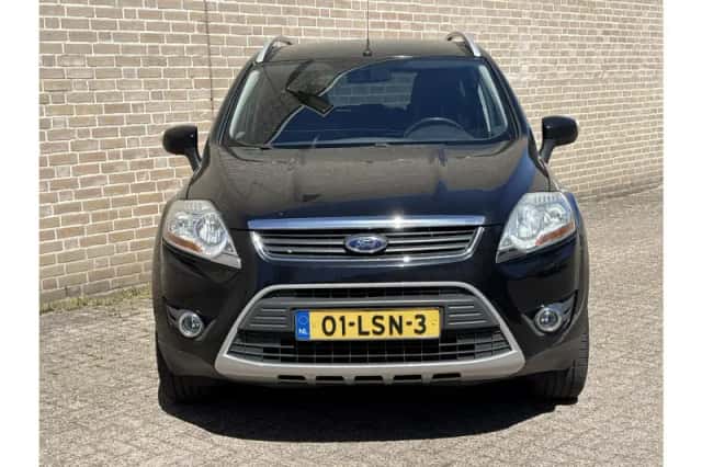 Ford Kuga (2011) thumbnail 5