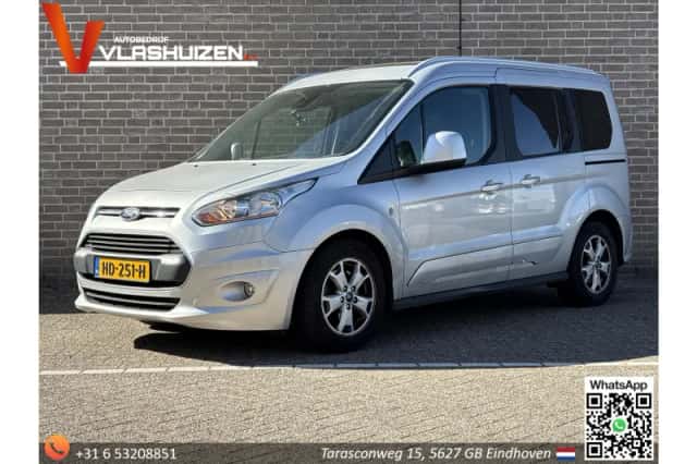 Ford Tourneo Connect (2015) thumbnail 1