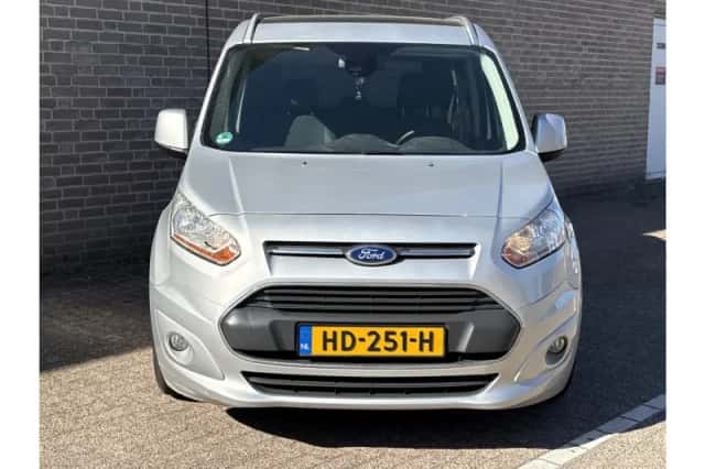 Ford Tourneo Connect (2015) thumbnail 5