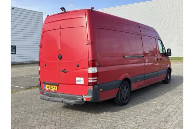 Mercedes-Benz Sprinter (2014) thumbnail 2