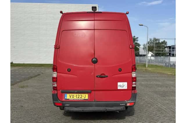Mercedes-Benz Sprinter (2014) thumbnail 6