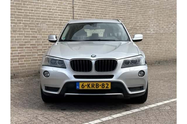 BMW X3 (2013) thumbnail 5