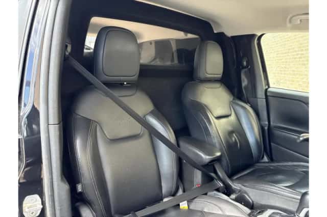 Jeep Renegade (2017) thumbnail 4