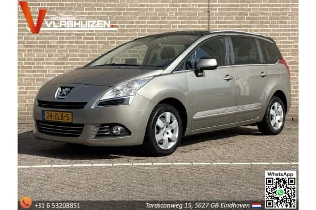 Peugeot 5008 (2013) thumbnail 1