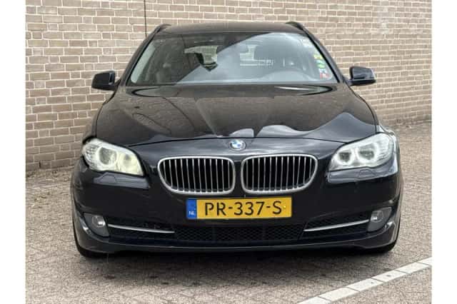 BMW 5-Serie (2011) thumbnail 5
