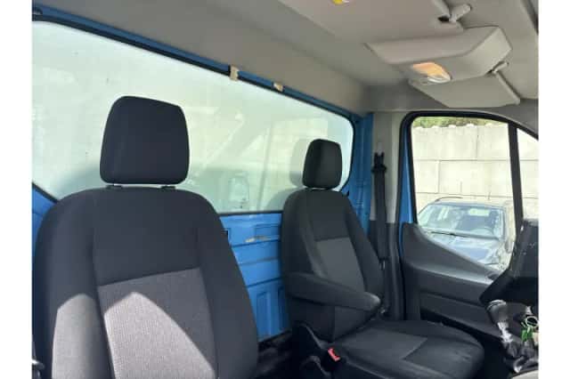 Ford Transit (2020) thumbnail 4