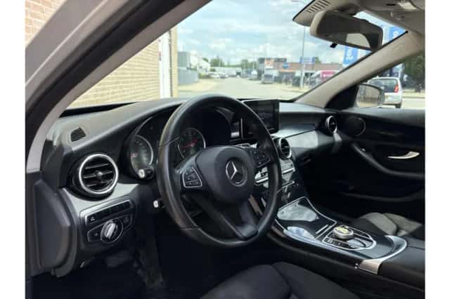 Mercedes-Benz C-Klasse (2016) thumbnail 3