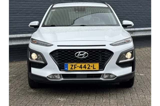 Hyundai Kona (2019) thumbnail 5