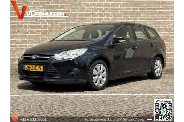 Ford Focus (2012) thumbnail 1