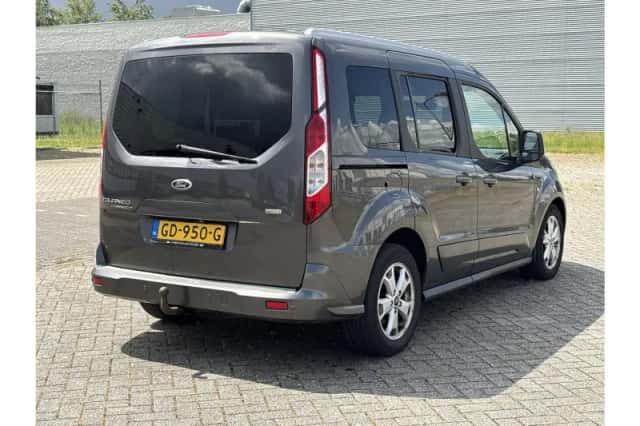 Ford Tourneo Connect (2015) thumbnail 2