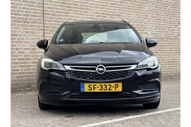 Opel Astra (2018) thumbnail 5