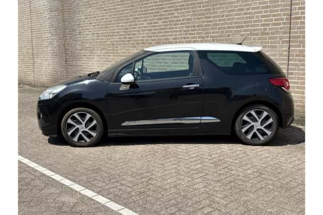 Citroën DS3 (2011) thumbnail 3