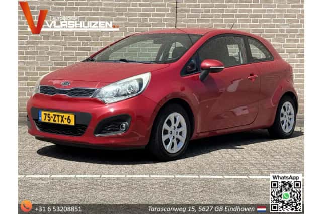Kia Rio (2012) thumbnail 1