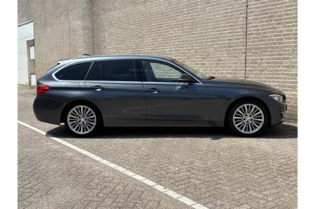 BMW 3-Serie (2013) thumbnail 6