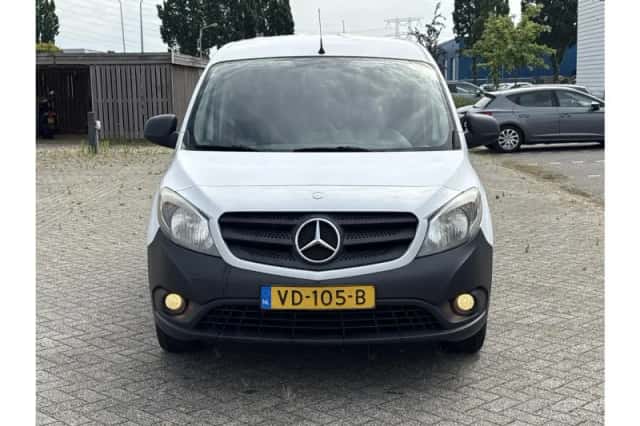 Mercedes-Benz Citan (2013) thumbnail 5