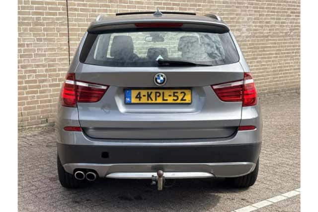 BMW X3 (2013) thumbnail 6