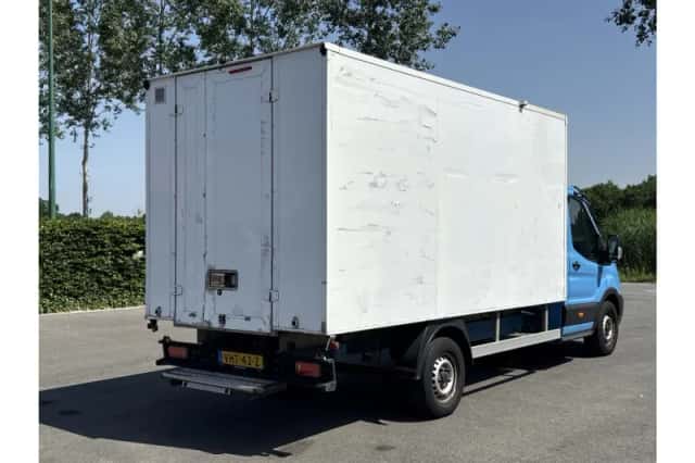 Ford Transit (2020) thumbnail 2