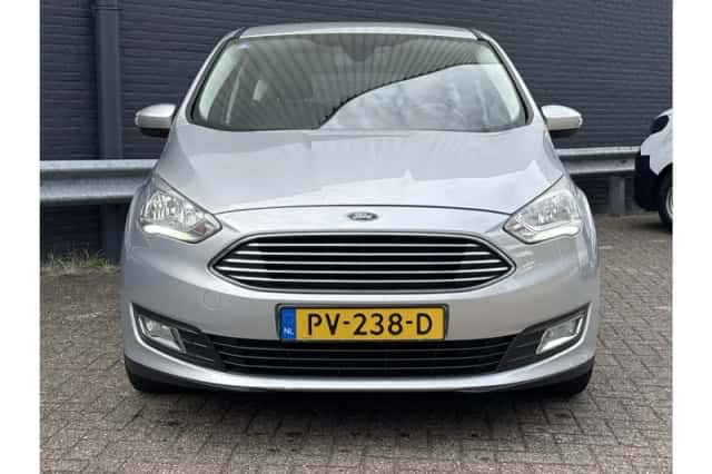 Ford C-Max (2016) thumbnail 5