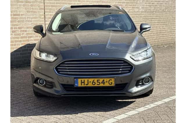 Ford Mondeo (2015) thumbnail 5