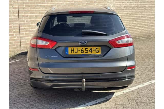 Ford Mondeo (2015) thumbnail 6