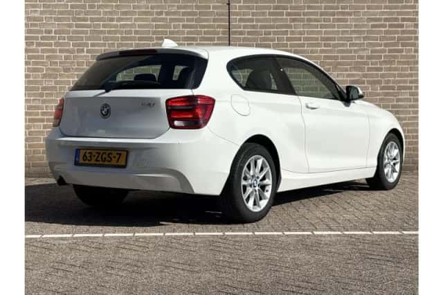 BMW 1-Serie (2012) thumbnail 2