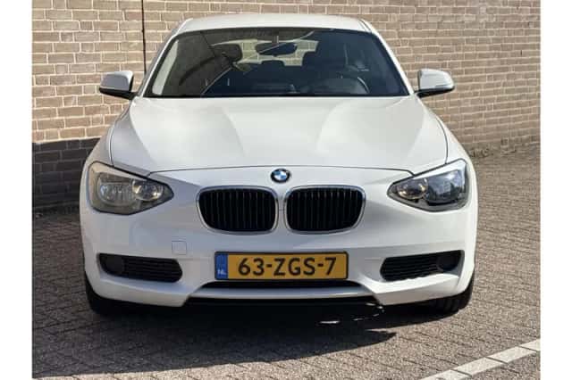 BMW 1-Serie (2012) thumbnail 5