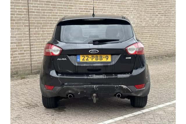 Ford Kuga (2011) thumbnail 6