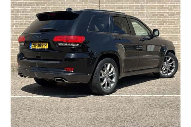 Jeep Grand Cherokee (2015) thumbnail 2