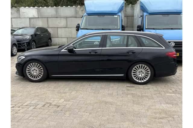 Mercedes-Benz C-Klasse (2015) thumbnail 6