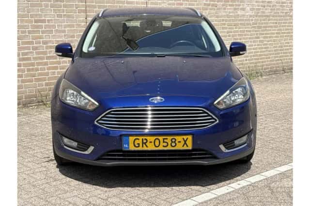 Ford Focus (2015) thumbnail 5