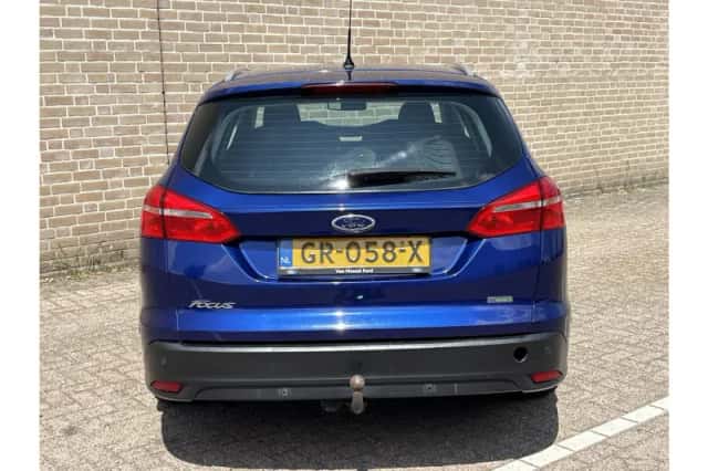 Ford Focus (2015) thumbnail 6