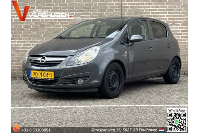 Opel Corsa (2010) thumbnail 1