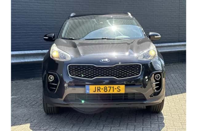 Kia Sportage (2016) thumbnail 5