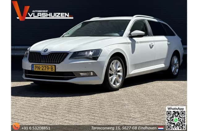 Škoda Superb (2017) thumbnail 1
