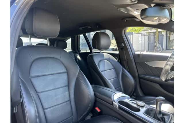 Mercedes-Benz C-Klasse (2017) thumbnail 4