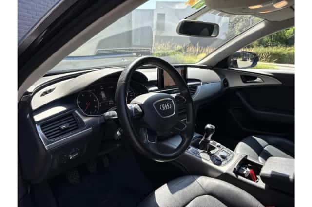 Audi A6 (2011) thumbnail 3