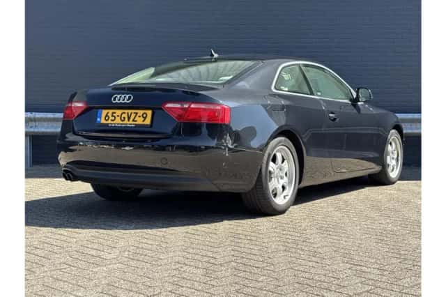Audi A5 (2008) thumbnail 2